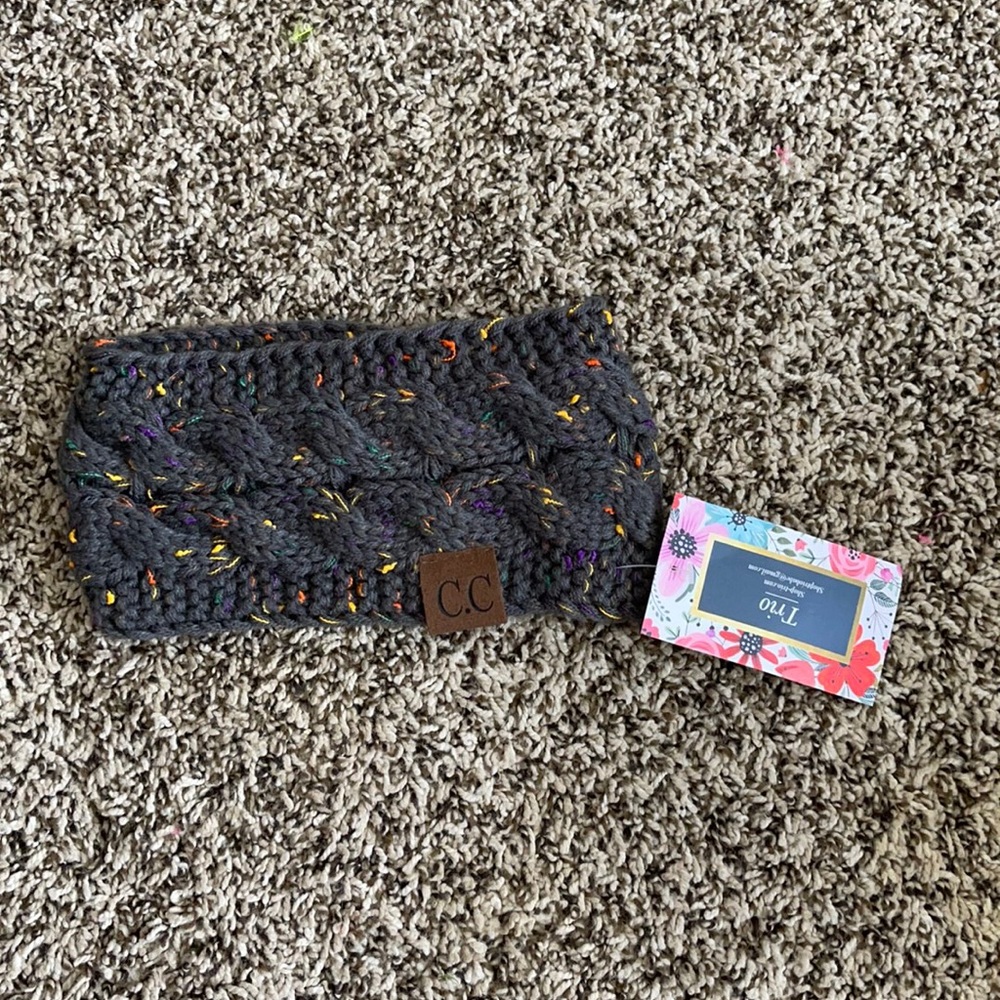 Woman’s Trio headband NWT